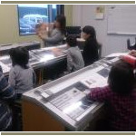 保護者の方といっしょに楽しくレッスンしています。 みんな元気いっぱい! 音楽がだいすきになりました◎