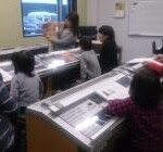 保護者の方といっしょに楽しくレッスンしています。 みんな元気いっぱい! 音楽がだいすきになりました◎